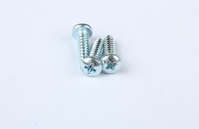 4.8級藍白鋅 十字槽盤(pán)頭平尾自攻釘GB845F